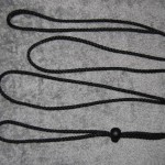 5mm Kordel-Leine, superleicht, Handschlaufe, Halsweite mit Kordelstopper verstellbar